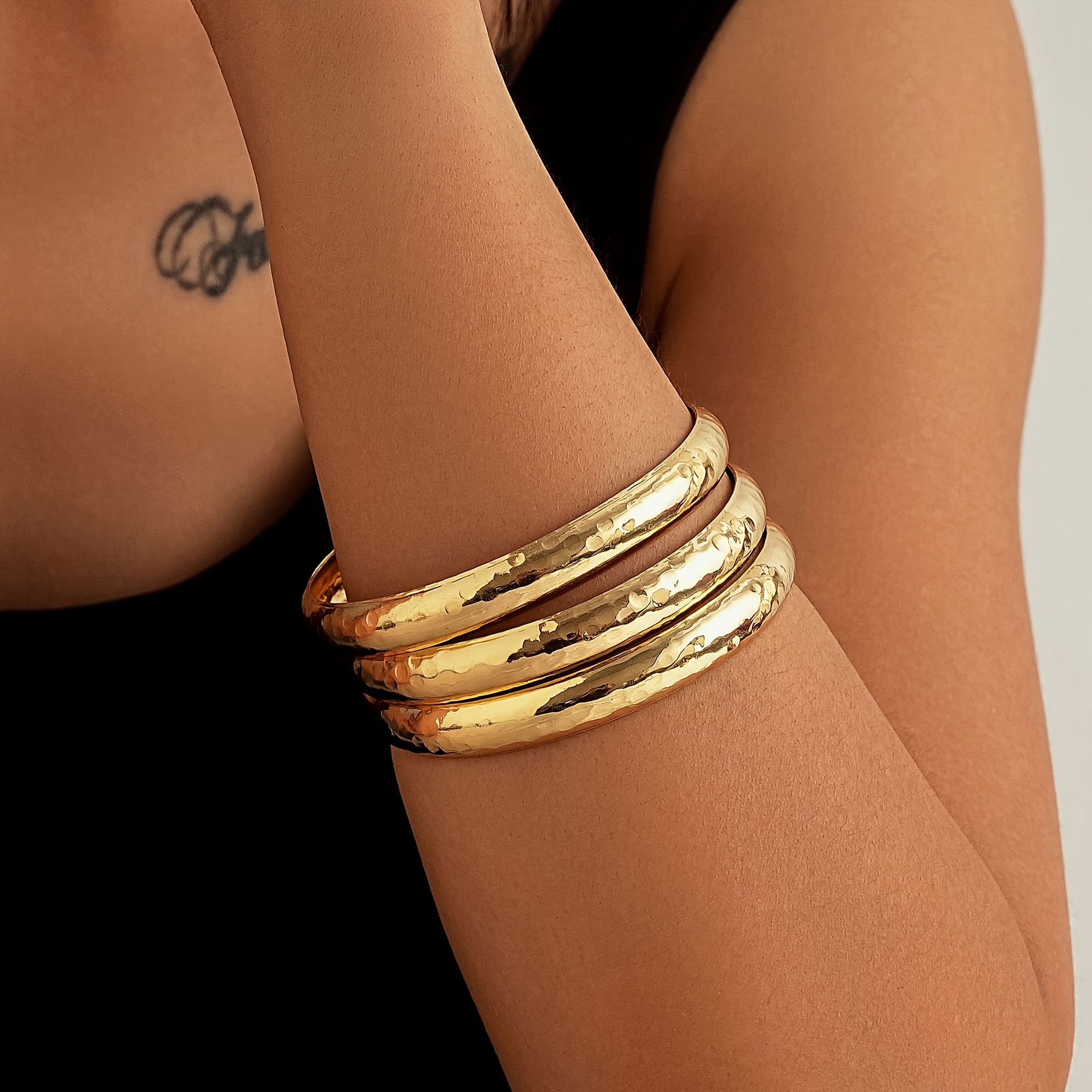 3pcs Retro Geometric Hammer Texture Bracelet Set, Minimalist Style